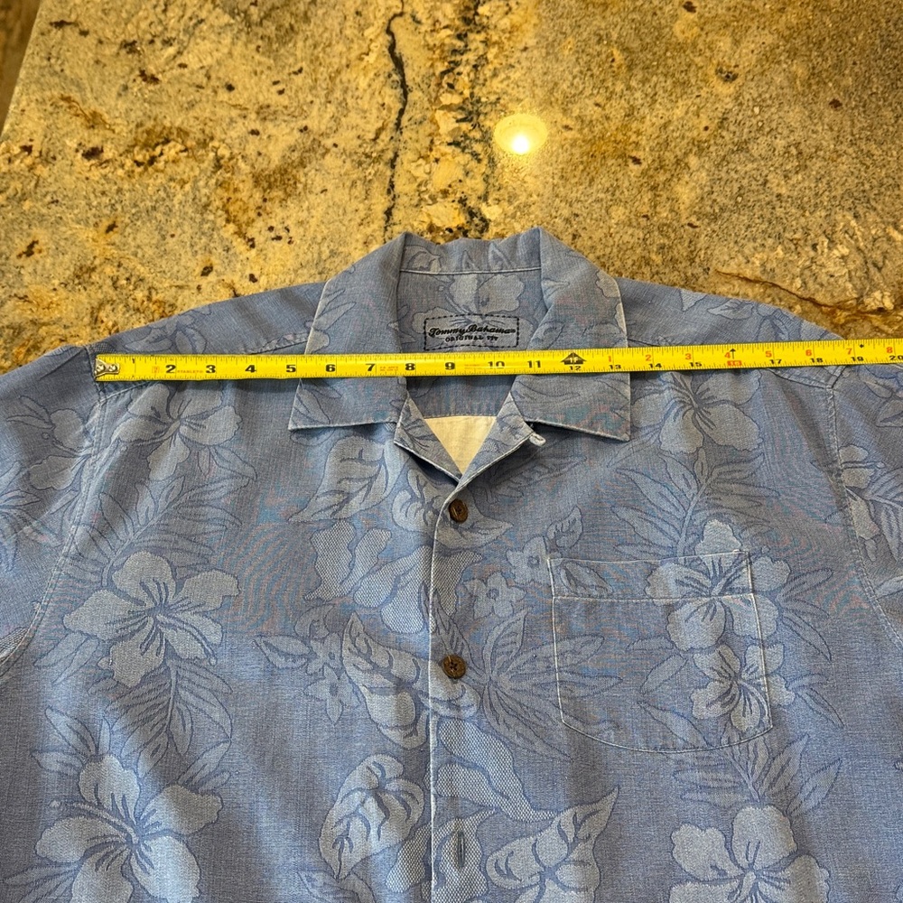Tommy Bahama Light Blue Floral Shirt.  100% silk and straight from the cleaners.